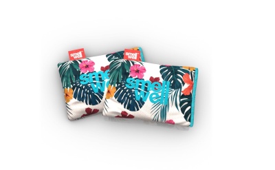 Bolsas térmicas estampadas com folhas e flores tropicais e texto 'smell well'