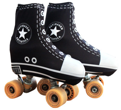 Patins artísticos pretos com detalhes em branco e rodas castanhas.