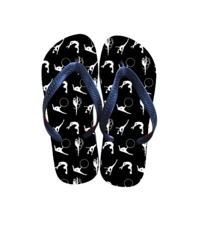 Chinelos de dedo pretos com estampas brancas e tiras azul escuras