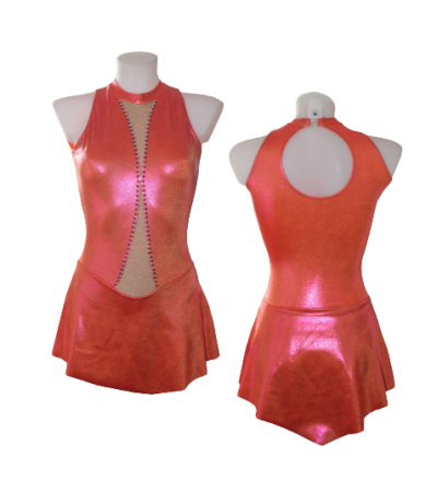 Vestido curto laranja brilhante para dança em manequim, vista frontal e traseira