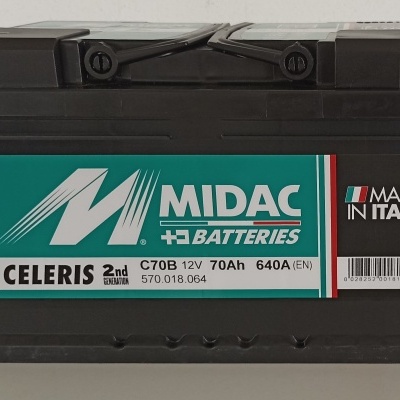 Bateria automóvel MIDAC CELERIS preta com etiqueta verde, branca e vermelha.