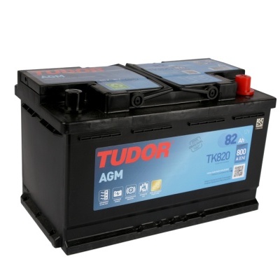 Bateria automóvel TUDOR AGM TK820 com etiquetas azul e preta.
