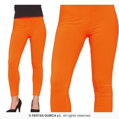 Calças justas femininas laranja com sapatos pretos