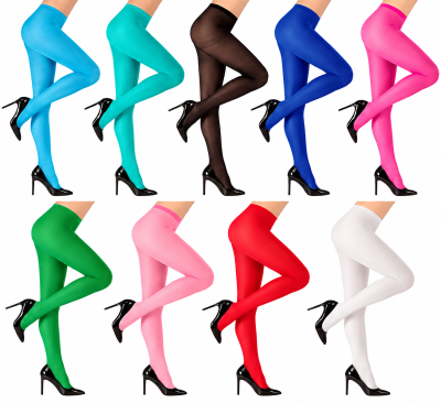 Dez pares de collants coloridos em pernas femininas com salto alto preto