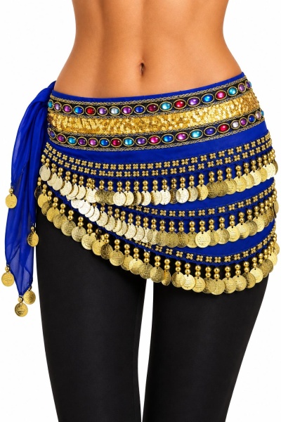 Cintura de dança do ventre azul decorada com fitas douradas, pedras coloridas e moedas douradas, vista na cintura e pernas