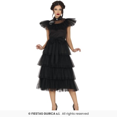 Vestido preto feminino de festa com camadas de tule e laço