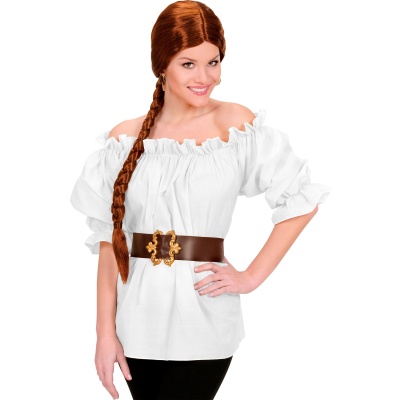 Blusa branca com folhos e cinto castanho largo com fivela dourada