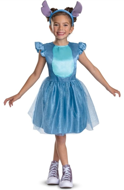 Vestido azul claro com tule e tiara com orelhas.