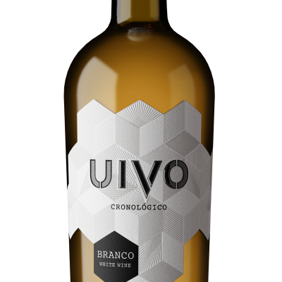 Garrafa de vinho branco Uivo com rótulo geométrico branco e texto preto