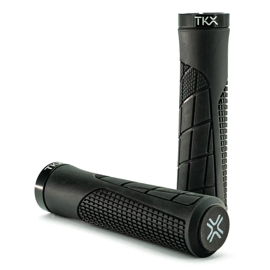 Punhos pretos para guiador de bicicleta com textura antiderrapante e peça metálica TKX.