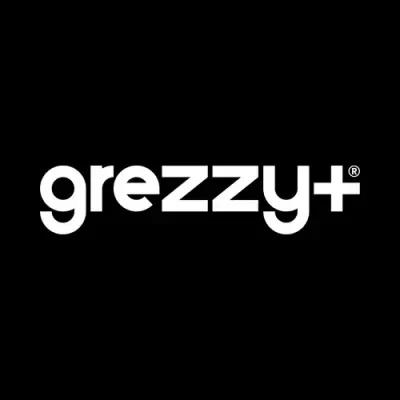 Logo branco grezzy+ em fundo preto