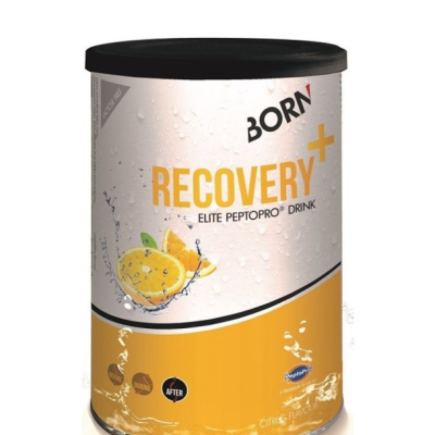 Lata do produto BORN RECOVERY+ com design branco e amarelo, gotas e frutas cítricas