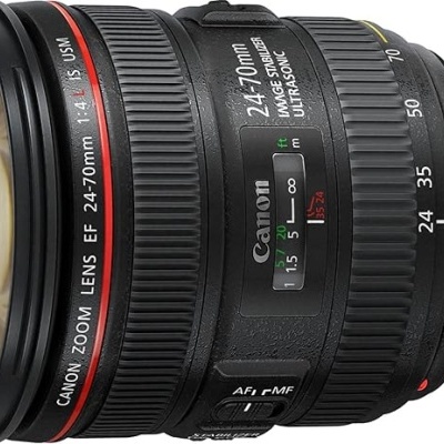 Lente de câmara Canon Zoom Lens EF 24-70mm 1:4 L IS USM preto com detalhes vermelhos