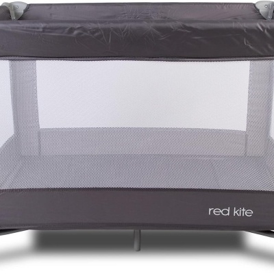 Berço portátil cinzento com laterais em rede transparente da marca red kite