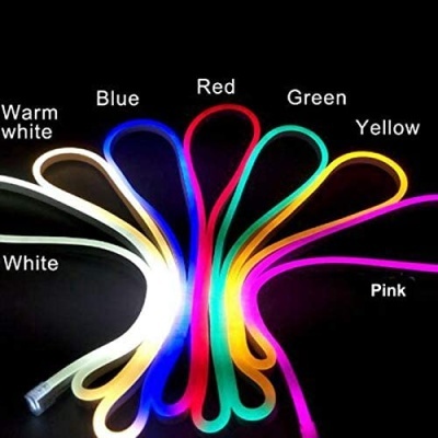 Tiras de luz LED coloridas em várias cores com etiquetas de cor