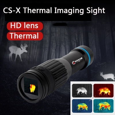 Dispositivo monocular preto para visão térmica com texto CS-X Thermal Imaging Sight