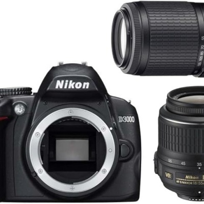 Conjunto de câmara Nikon D3000 com duas objetivas Nikkor