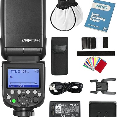 Flash fotográfico Godox V860II-N com acessórios e bateria
