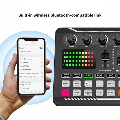 Telemóvel a mostrar dispositivos bluetooth e equipamento áudio com botões e ecrã LED