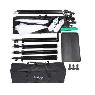 Equipamento de iluminação fotográfica Andoer com tripés, lâmpadas fluorescentes, guarda-chuvas de difusão, tecidos para fundos e bolsa de transporte preta