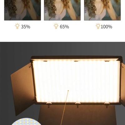 Luminária LED retangular com persianas, mostrando diferentes níveis de brilho e detalhes dos LEDs.