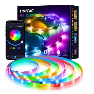 Tira LED RGB multicolorida com controlo por app e embalagem preta com texto CHACOKO RGB+IC LED STRIP LIGHT