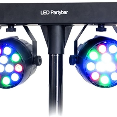 Barra de luz preta com quatro refletores LED coloridos para festa