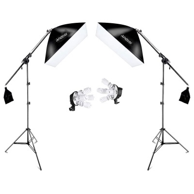 Iluminação de estúdio com dois tripés, softboxes e duas luzes menores