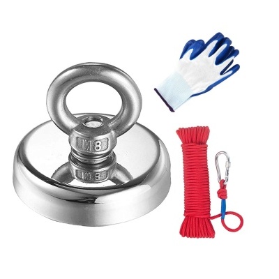 Íman cromado com argola, corda vermelha e luvas brancas e azuis