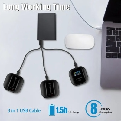 Cabo USB 3 em 1 preto com bateria portátil e dispositivos conectados, texto informativo sobre carregamento e duração