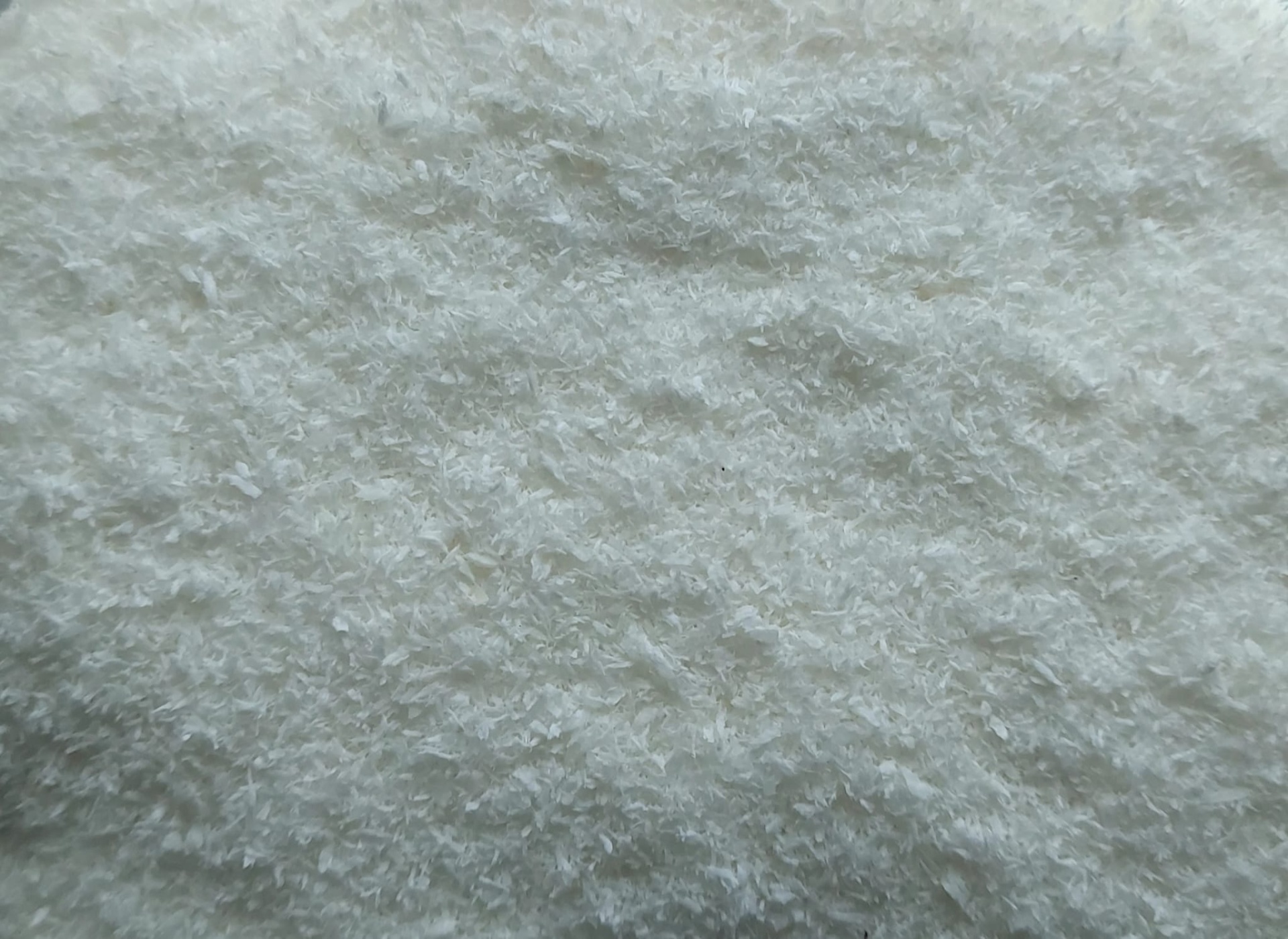 Coco ralado Toalha branca felpuda com textura irregular