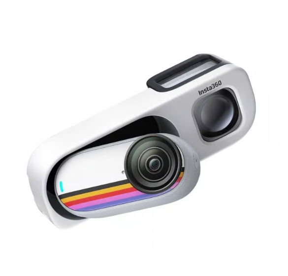 Insta360 GO 3S Retro Bundle White 64GB Câmara Insta360 branca com lente e suporte branco com texto Insta360