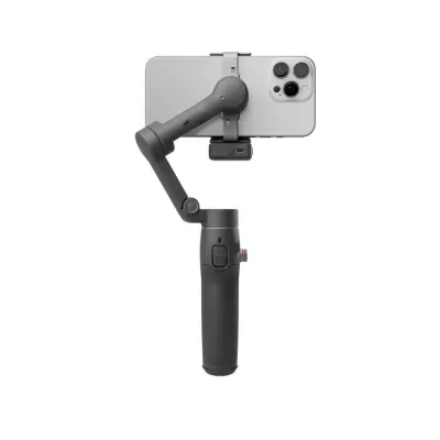 Estabilizador gimbal preto com smartphone prateado