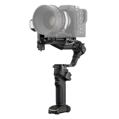 Gimbal estabilizador com câmara montada em fundo branco