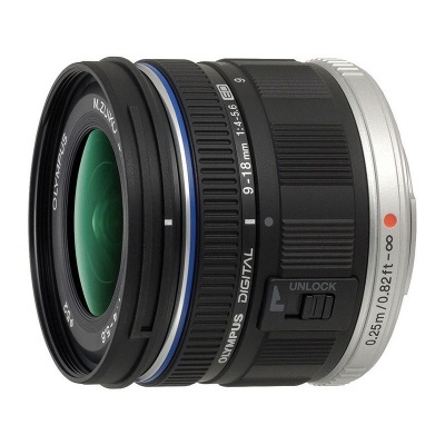 Objetiva fotográfica Olympus Digital 9-18mm 1:4-5.6 ED preta e prata