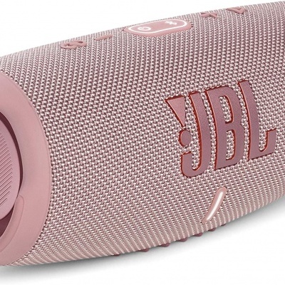 Coluna portátil JBL rosa com textura textil e botões no topo