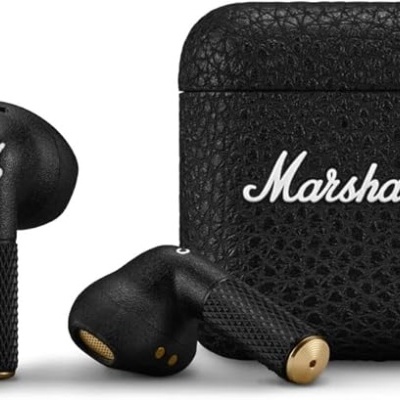 Auscultadores wireless Marshall em preto com textura de pele e caixa com logo