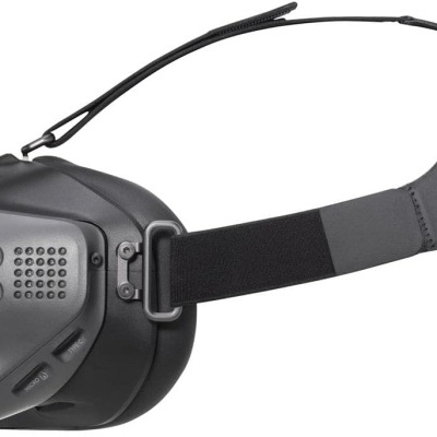 Óculos de realidade virtual ou controlador de drone preto com antenas