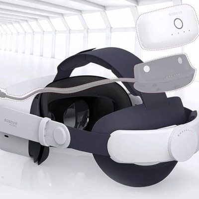 Óculos de realidade virtual preta e branca com faixa ajustável e texto 'booboa' em fundo branco