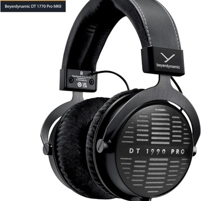 Auricular beyerdynamic DT 1990 PRO preto com almofadas de veludo e texto branco
