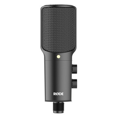 Microfone condensador negro da marca RØDE com botões laterais