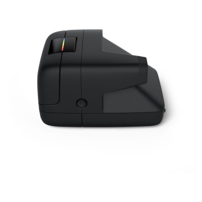 Câmara instantânea preta em perfil com detalhe colorido