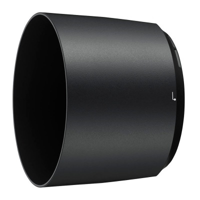 Capuz de objetiva fotográfica preto cilíndrico com marca branca