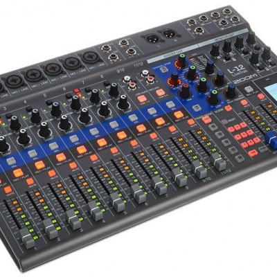 Mesa de mistura de áudio digital L-22 cinzenta com botões coloridos e ecrã LCD