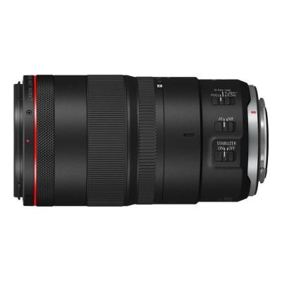 Objetiva fotográfica Canon RF 100-500mm preta com anel vermelho e botões de controlo