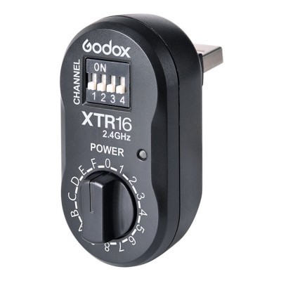 Dispositivo eletrónico preto Godox com seletor rotativo e interruptores de canal