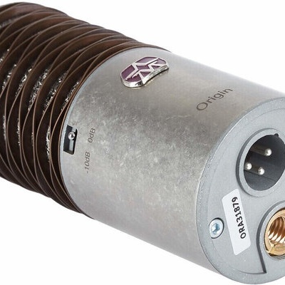 Microfone condensador Pronomic Origin com grelha castanha e corpo metálico prateado