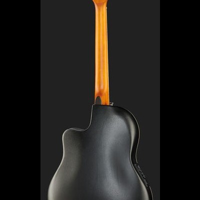 Guitarra acústica preta vista de costas com braço em madeira clara