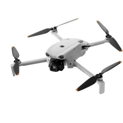 Drone branco com quatro hélices pretas e câmara frontal