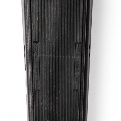 Pedal preto para amplificador de guitarra com texto AMPLIFIER e INSTRUMENT